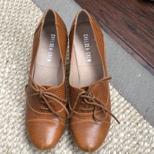 Chelsea Crew loafer heel Size 39